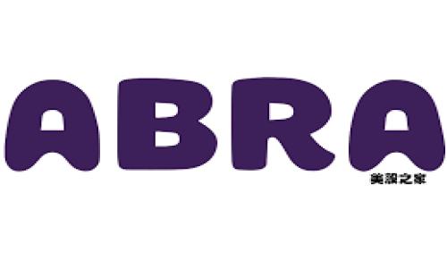 在区块链和经济学相关的讨论中，“双循环”这一概念正逐渐受到关注。双循环不仅在中国经济发展战略中被提出，还在区块链技术应用的背景下具有重要意义。区块链双循环意味着在数字经济尤其是区块链环境中，如何实现资源的有效循环和价值的最大化。以下将深入探讨这一概念，包括其背景、具体涵义以及实际应用。

双循环的背景

双循环的提出源于国内外经济环境的变化，以及科技革新带来的新机遇。在全球化不断深入的今天，经济活动的边界正在模糊，如何将本国市场和国际市场的优势资源进行高效结合成了一个重要议题。尤其在经历了疫情之后，各国经济面临重组，因此中国提出了“双循环”发展战略，强调国内大循环为主体，国际循环为补充，力求在复杂的国际形势下保持经济持续增长。

区块链技术的兴起

伴随着经济模式的转变，区块链技术因其去中心化、透明性和高效性而受到广泛关注。区块链的核心在于通过分布式账本技术，确保各方对于数据的共享与透明，有效降低信任成本。这种技术在金融、供应链、溯源等多个领域表现出巨大的应用潜力，支持了双循环战略的落地。

区块链双循环的定义

区块链双循环可以理解为在国内和国际市场之间，通过区块链技术实现资源的高效流动与价值的合理配置。这一概念强调了两个循环：一方面是国内经济圈的资源利用与价值创造；另一方面是国际经济圈中的互动与合作。通过这两个循环的良性互动，区块链能够帮助各方更好地从中获益。

区块链在国内循环的应用

在国内市场中，区块链技术通过提高信息透明度和降低交易成本，极大地增强了供应链的效率。例如，农产品的区块链追溯系统能够帮助消费者了解食品来源，有效提升了食品安全性。这种信任机制不仅使消费者受益，也促进了农产品的流通与销售。

此外，金融行业也在利用区块链提高效率。例如，区块链可以用于跨境支付、实时结算等，减少中介环节，降低费用，提高交易速度。区块链技术能够有效解决传统金融系统中的信任问题，促进国内资金循环，为实体经济注入活力。

区块链在国际循环的角色

在国际市场上，区块链技术同样发挥着重要作用。它帮助企业在全球范围内高效地进行贸易，打破了传统贸易中信息不对称的问题。通过区块链，国际贸易各方可以共享真实的数据，确保交易的安全性和透明性，从而提升国际合作的效率。

区块链还可以用于实现数字货币的跨境支付，减轻传统银行系统对跨境交易的限制。同时，许多国家正在探索发行中央银行数字货币（CBDC），这也将为国际贸易带来新的变革。

区块链双循环的挑战

尽管区块链双循环提供了许多机遇，然而在实际应用中也面临着一些挑战。首先，技术层面的问题仍需解决，尤其是在隐私、安全和可扩展性方面。此外，相关的法律法规尚未完善，各国政策的差异可能会制约区块链的全面应用。

教育和认知的不足也是一大挑战。许多企业和消费者尚未完全理解区块链的潜力和应用场景，这导致技术推广的难度加大。因此，提高公众的认知水平、加强行业交流合作显得尤为重要。

未来展望

展望未来，区块链双循环的发展潜力巨大。随着技术的进步以及各国政策的不断完善，越来越多的行业将探索如何应用区块链技术提升效率与透明度。双循环的理念将为新兴技术在国内外市场间的应用提供方向，促进全球经济的协调发展。

在这一背景下，企业、政府以及研究机构应该积极布局，开展跨界合作，形成区块链应用的生态。通过共享资源与信息，不断推动区块链双循环的发展，帮助实现经济的可持续增长。

总结

区块链双循环代表了一种全新的经济模式，通过结合国内外资源，不仅提升了经济活动的效率，也为企业创造了更大的价值。在未来的发展中，如何充分发挥这一模式的优势，将是中国深化改革、推动经济高质量发展的重要课题。